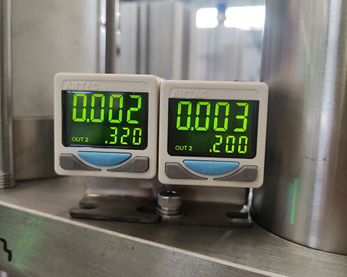 充氣壓力系統(tǒng)